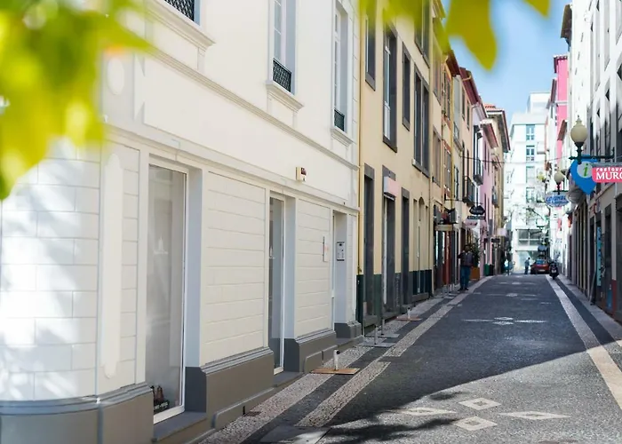 Apartamentos Praca Amarela By Heart Of Funchal