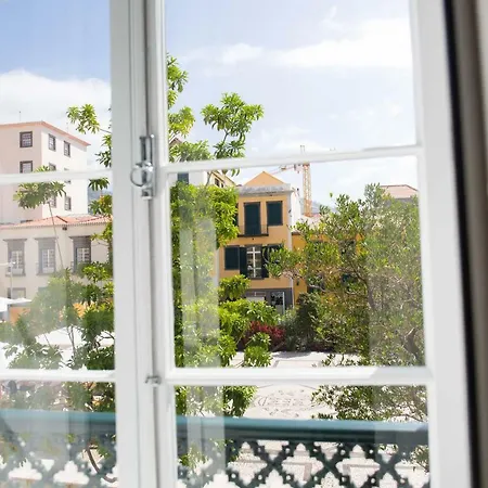 Apartamentos Praça Amarela by Heart of Funchal Extérieur photo